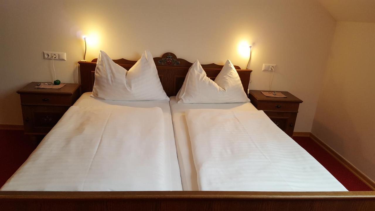 Weingut Lieschnegg Hotel Лейтшах Екстериор снимка