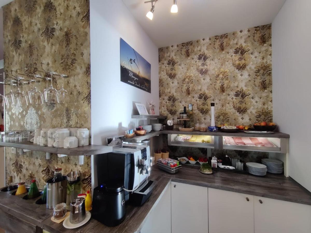 Weingut Lieschnegg Hotel Лейтшах Екстериор снимка